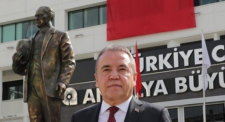Antalya Büyükşehir Belediye Başkanı Muhittin Böcek 10 Kasım Mesajı