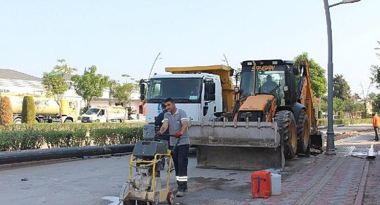 Antalya Kemer Yeni Mahalle ve Merkez Mahalle’de alt yapı çalışması