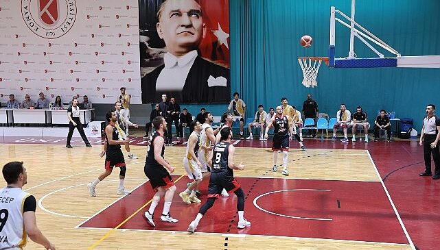 Büyükşehir Belediyespor Basketbol Takımı Adım Adım Finale Yürüyor