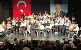 Bizim Ev katılımcılarından muhteşem konser